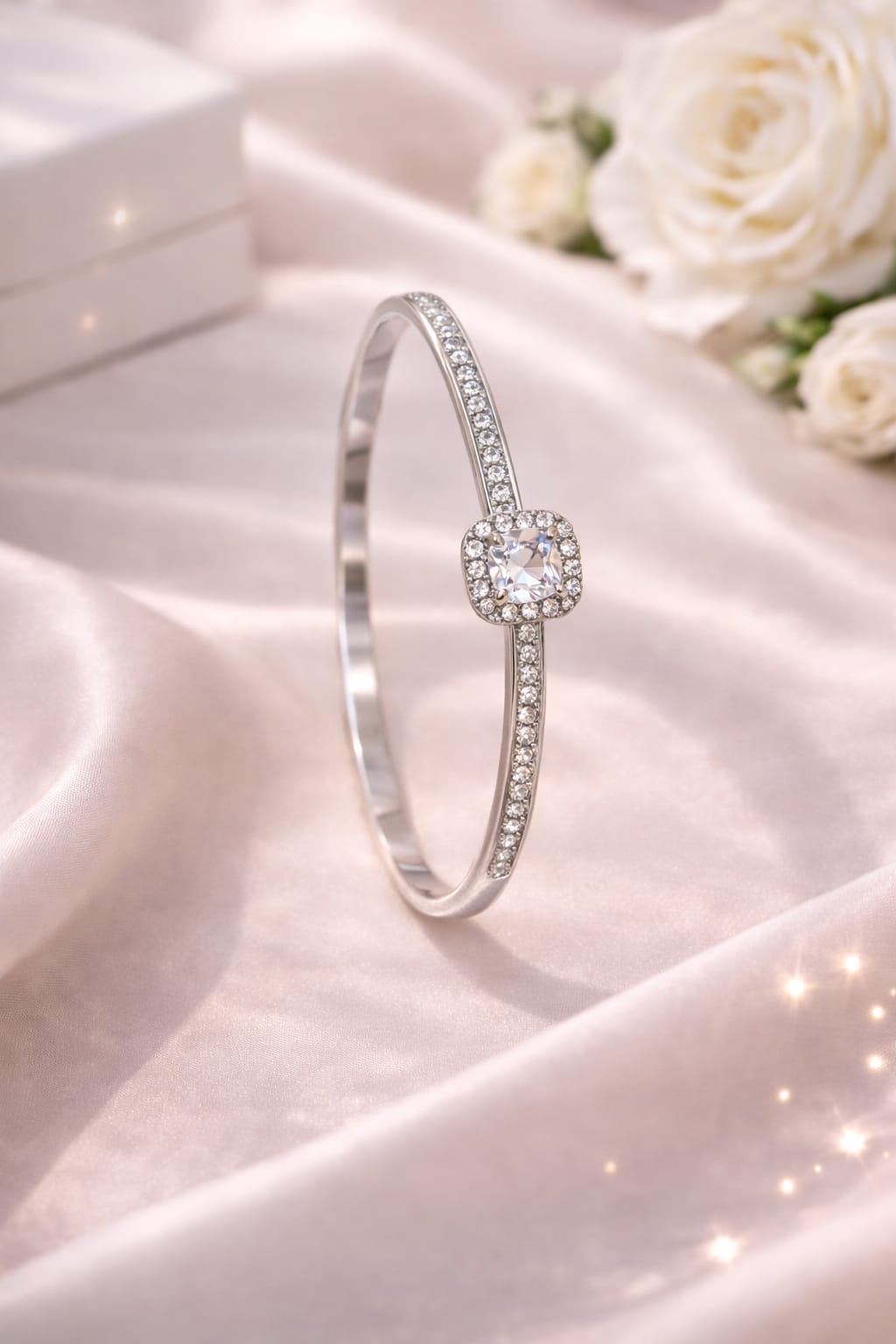 The Radiant Halo Premium Bracelet